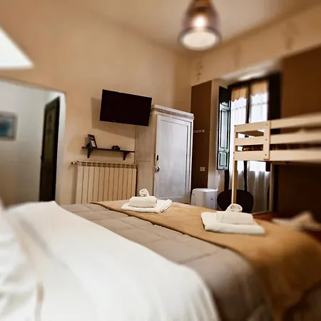 La Casa Dei Carrai Bed & Breakfast Pitigliano Room photo