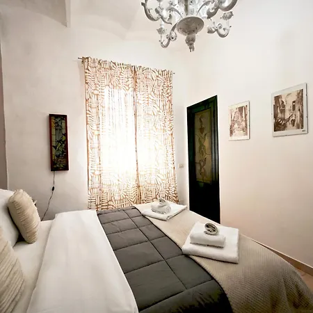 La Casa Dei Carrai Bed & Breakfast Pitigliano Room photo